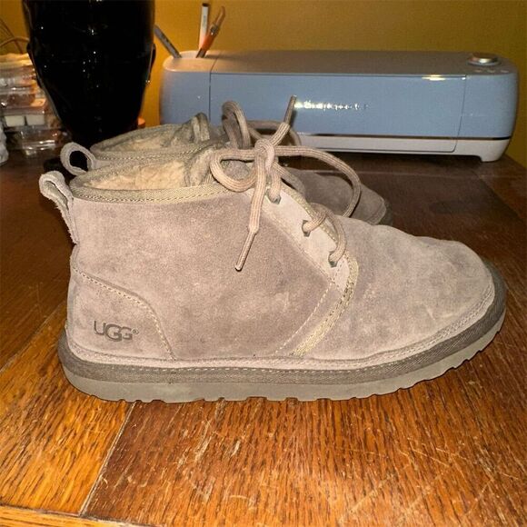 UGG Neumel II Men's Suede Chukka Boots Size 8 - Picture 1 of 9